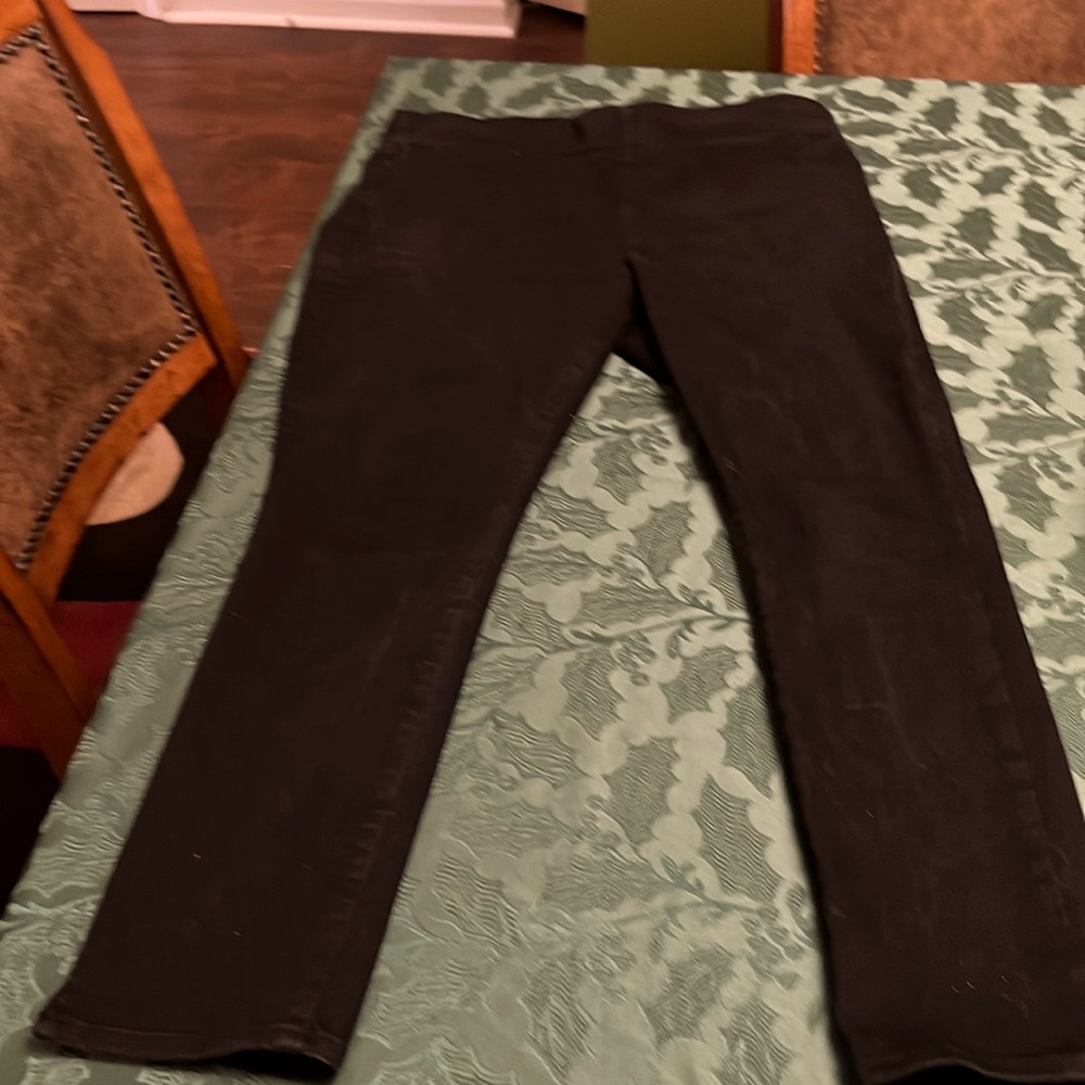 Women's black jeans in size 8 petite